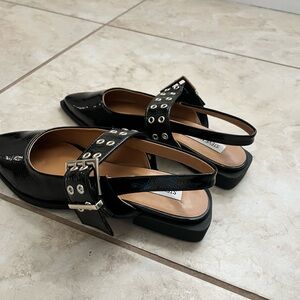 Stylish Black Slingback Women's Shoes